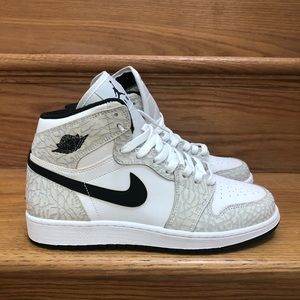 Air Jordan 1 Retro High Elephant